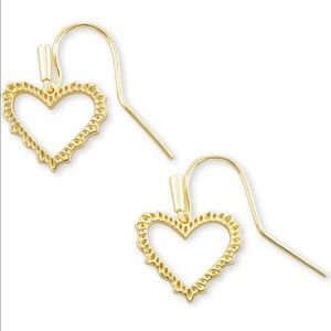 Kendra scott earrings